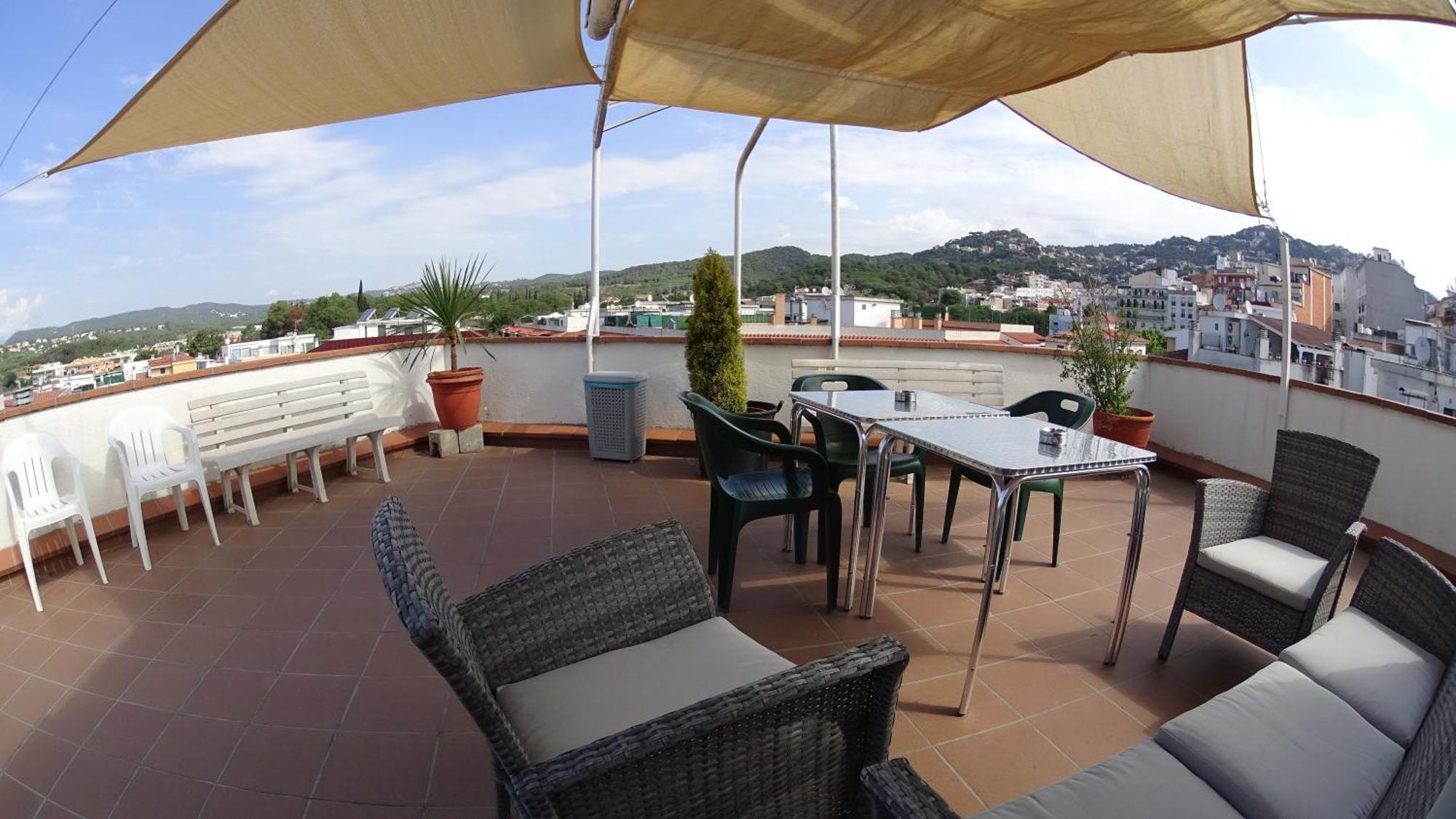 Hostal Julieta Lloret de Mar Exterior foto