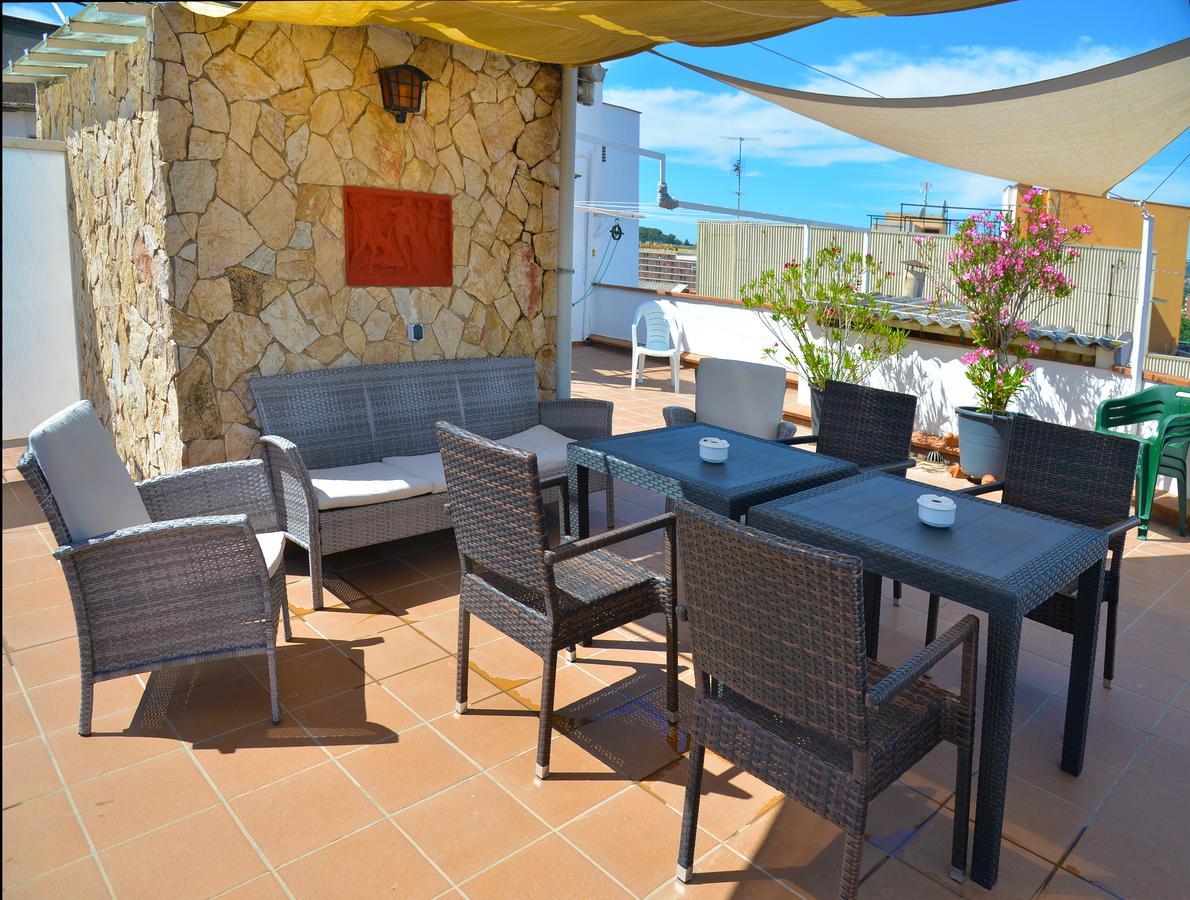 Hostal Julieta Lloret de Mar Exterior foto